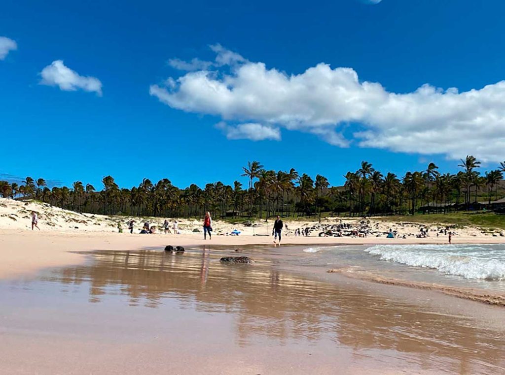 Playa Anakena