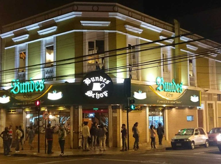 Bar Bundes, Antofagasta.
